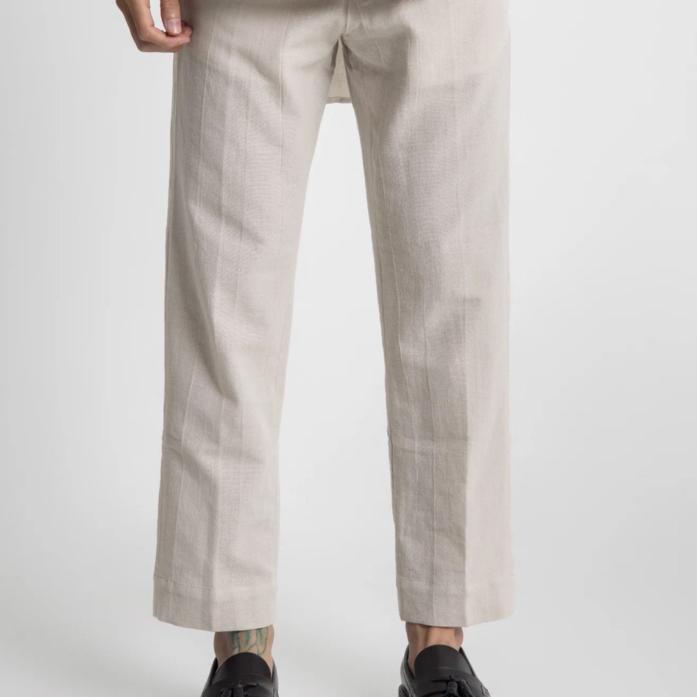 NWT Beige Linen Pants from Lost in Nowhere - Picture 2 of 7